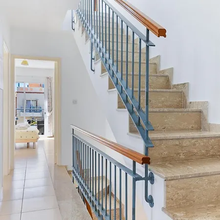 Antonia's Palace Rooftop Jacuzzi Stunning View Vila