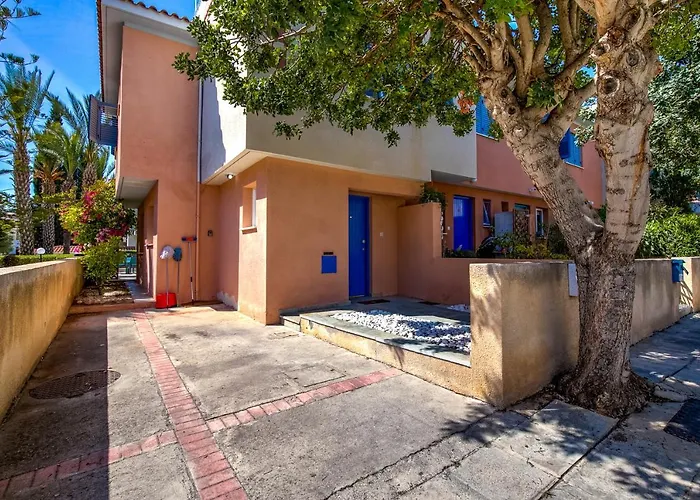 Antonia's Palace Rooftop Jacuzzi Stunning View Vila