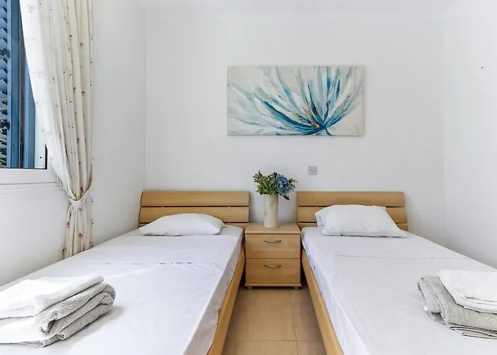 Antonia's Palace Rooftop Jacuzzi Stunning View