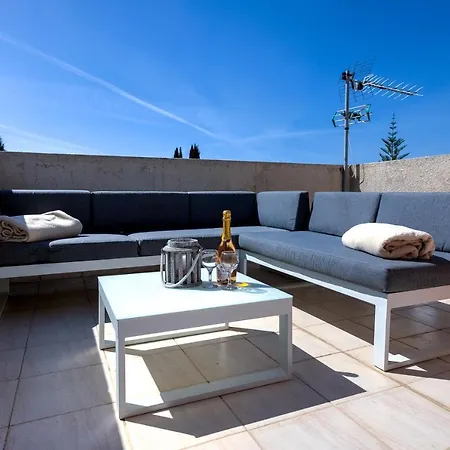 Villa Antonia's Palace Rooftop Jacuzzi Stunning View *