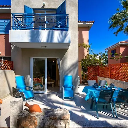 Antonia's Palace Rooftop Jacuzzi Stunning View Villa *