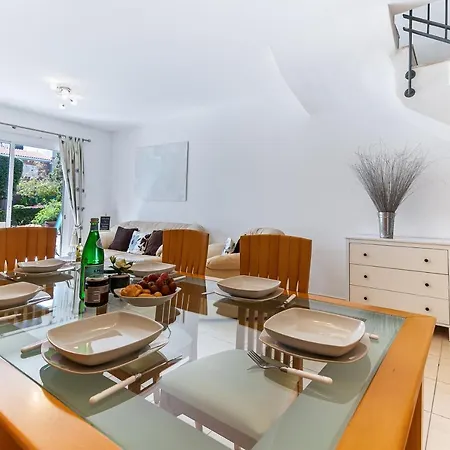 Antonia's Palace Rooftop Jacuzzi Stunning View Villa *