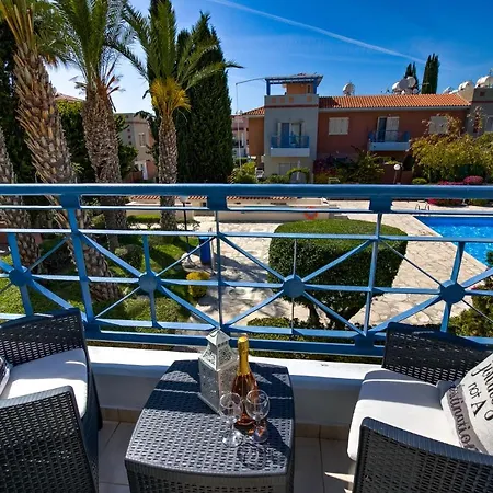 Antonia's Palace Rooftop Jacuzzi Stunning View *