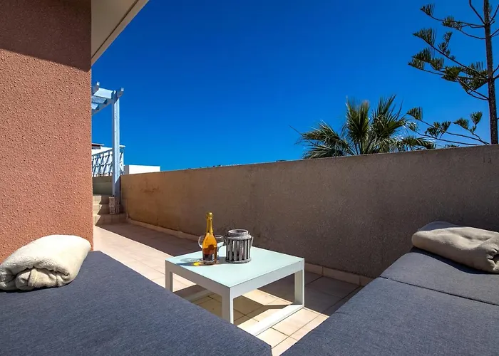 فيلة Antonia's Palace Rooftop Jacuzzi Stunning View *